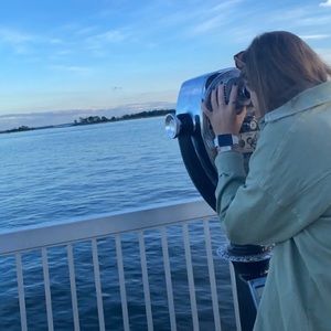 Meet your Posher, Julia